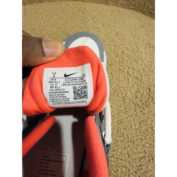 Nike Air Max 270 React White Gray Red Men's Sneakers CT1264-100 - Picture 2 of 5